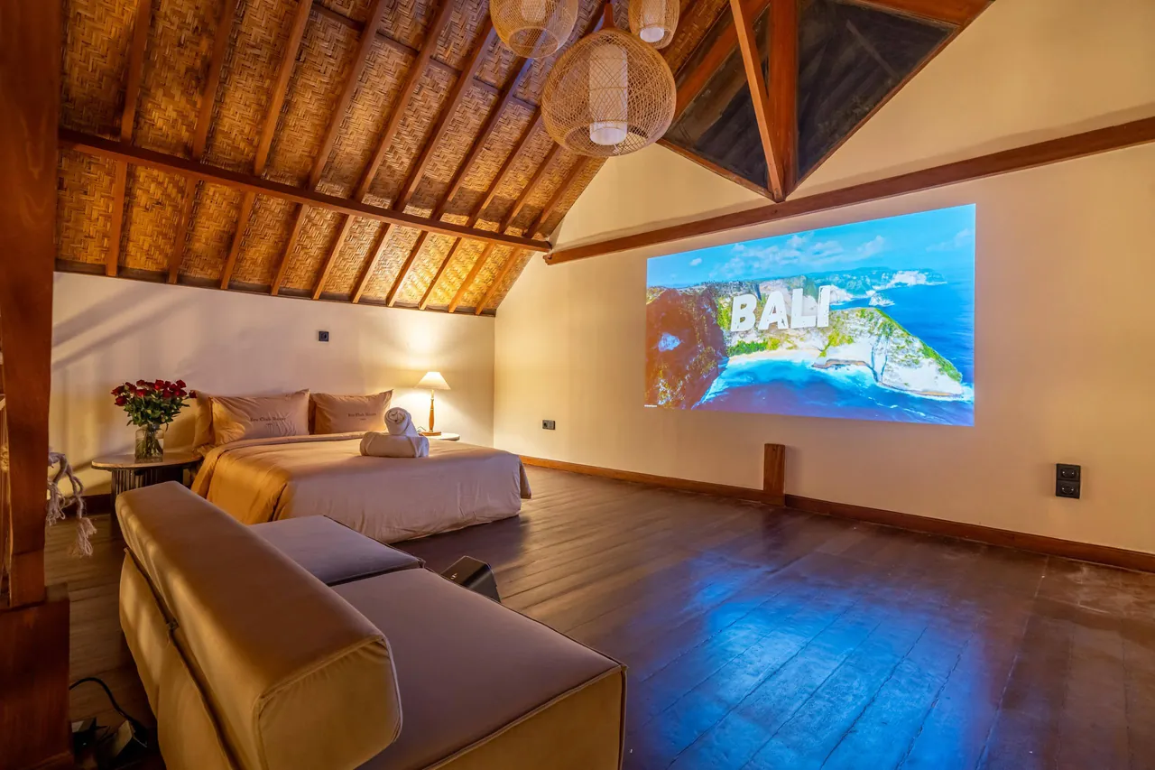 Ubud EcoHouse — Спальня на втором уровне
